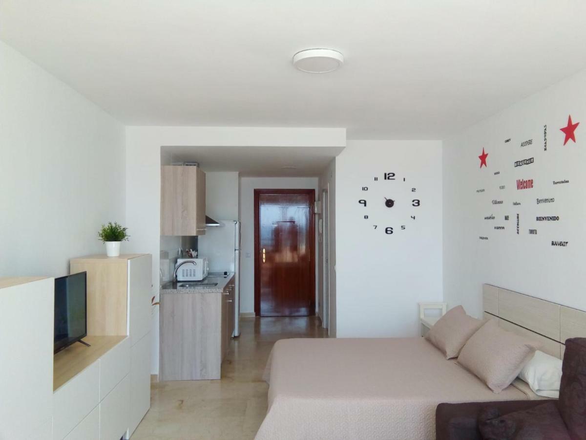 Nuevo Roca Chica, Primera Linea Playa,Torremolinos Esterno foto